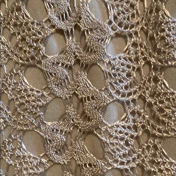 Ladies Lace Top NWT - Picture 4 of 4